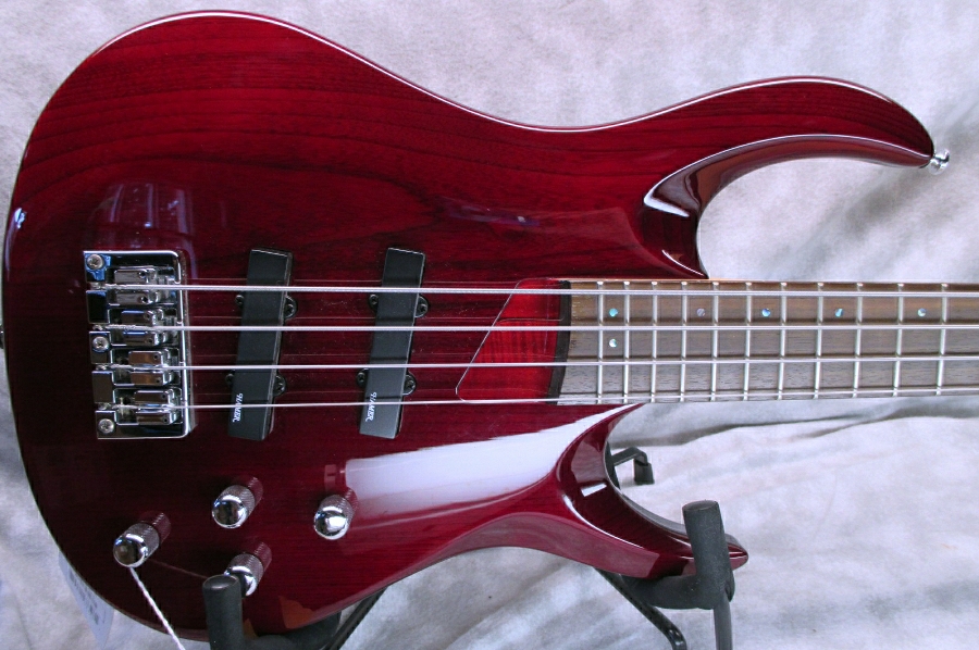 STORE DEMO BLOWOUT Hamer Velocity Bass ACTIVE. LIGHTWEIGHT, FAST 